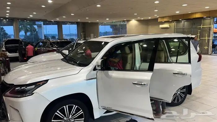 جيب لكزس 2020 بريمي 5