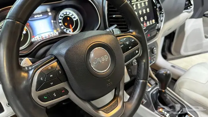 شيروكي ليمتد 2019 فل كامل 22