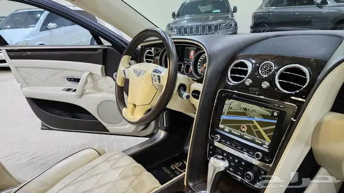 بنتلي فلانج سبير 2014 21