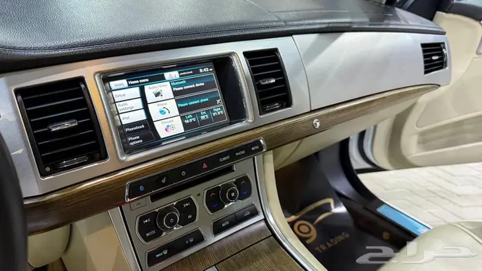 جاكور XF 2015 10