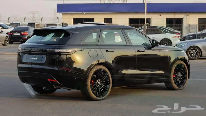 2025 لاند روفر رينج روفر فيلار P250 DYNAMIC SE اصفار 7