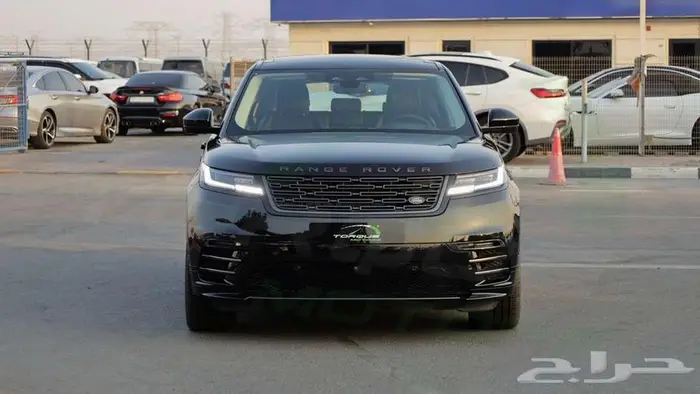 2025 لاند روفر رينج روفر فيلار P250 DYNAMIC SE اصفار 3
