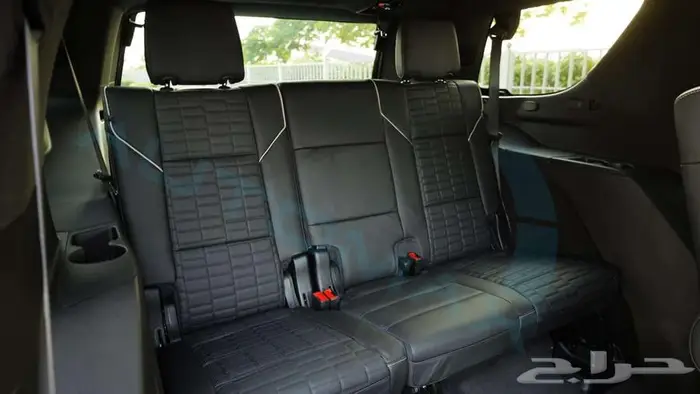 2025 كاديلك اسكاليد 600 Sport Platinum اصفار مع ضمان 26