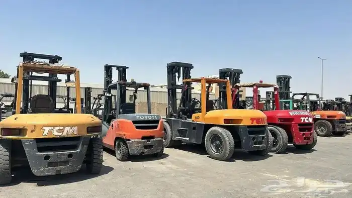 ايجار رافعة شوكية فوركلفت رافعات للايجار يومي شهري 3