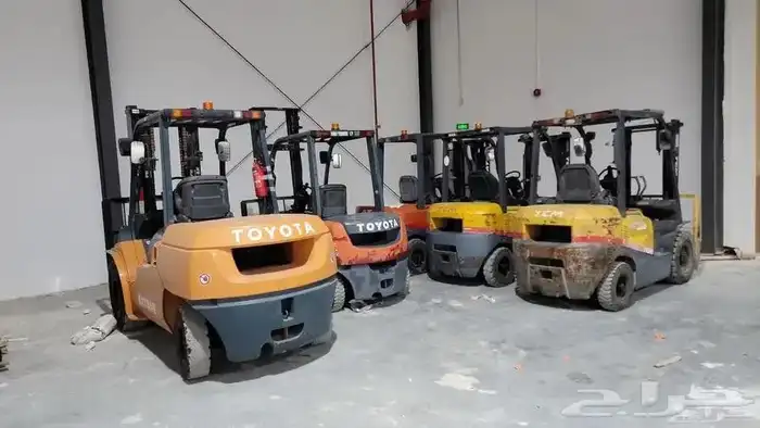 ايجار رافعة شوكية فوركلفت رافعات للايجار يومي شهري 2