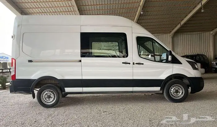 فورد فان ترانزيت قير عادي 2023 4