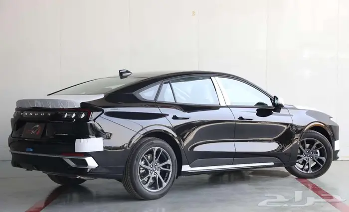 فورد تورس امبيانتي تيتانيوم ترند2026 كل الألوان واقل الأسعار 5