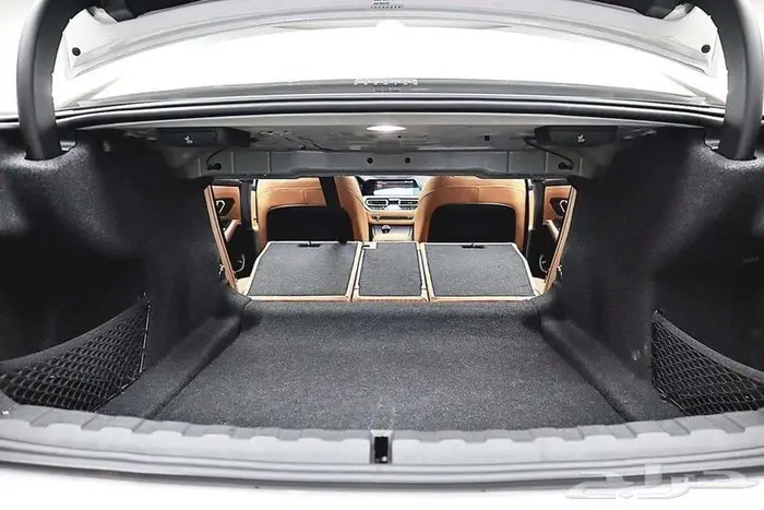 BMW 320i M Sport 2022 - وارد كوريا 13