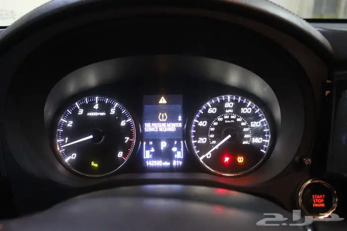 ميتسوبيشي اوتلاندر 2020 فضي بطاقة جمركية 46