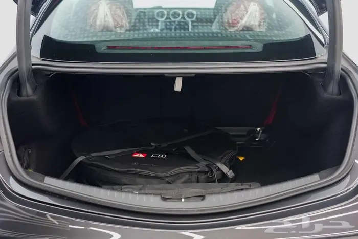 مرسيدس CLE 200 Coupe موديل 2026 أصفار خليجي رمادي أحمر 18