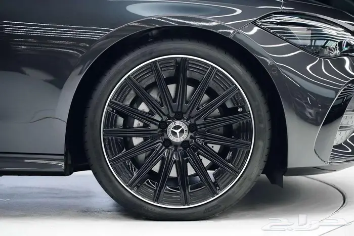 مرسيدس CLE 200 Coupe موديل 2026 أصفار خليجي رمادي أحمر 5