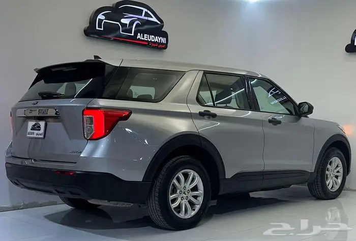 فورد اكسبلورر 2022 4