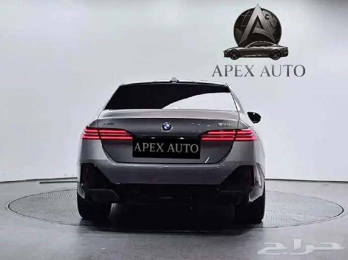 BMW 530 i xDrive mkit دفع رباعي 2025 3