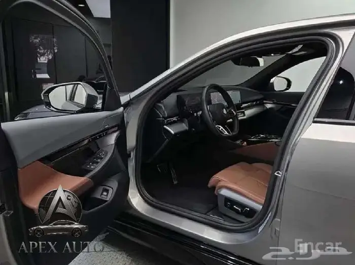 BMW 530 i xDrive mkit دفع رباعي 2025 6