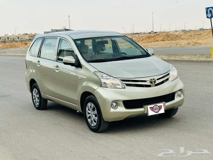 تويوتا افانزا 2015 6