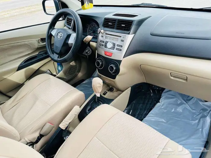 تويوتا افانزا 2015 13