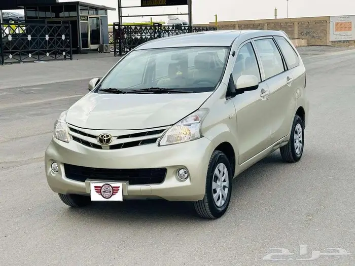 تويوتا افانزا 2015 8