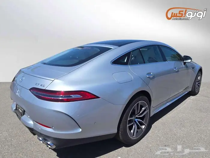 2024 مرسيدس AMG GT 43 4