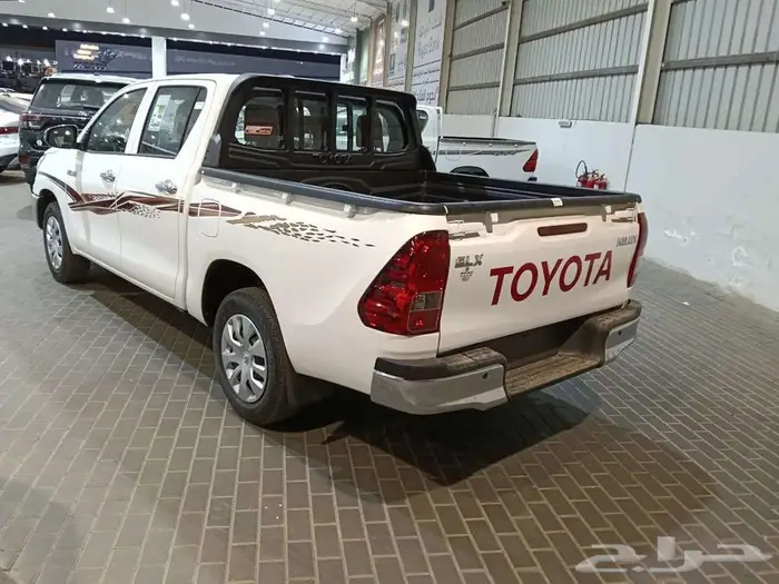 تويوتا هايلكس غمارتين GLX جير اتوماتيك م 2026 - سعودي 8