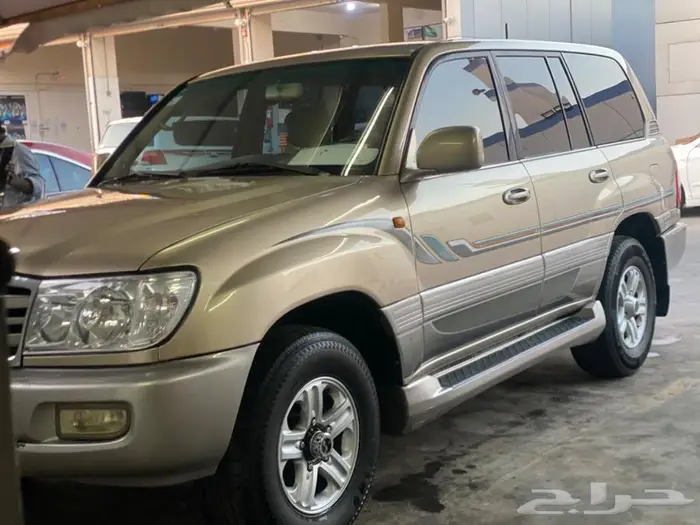 لندكروزر 2004 10
