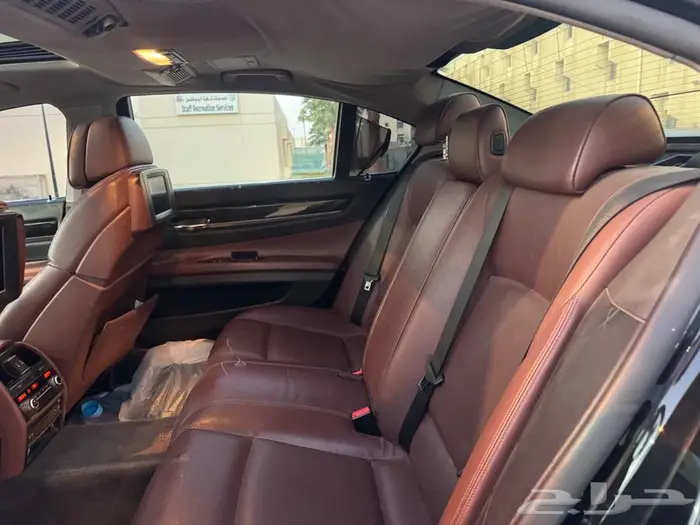 بي ام دبلو حجم 730 موديل 2012 7