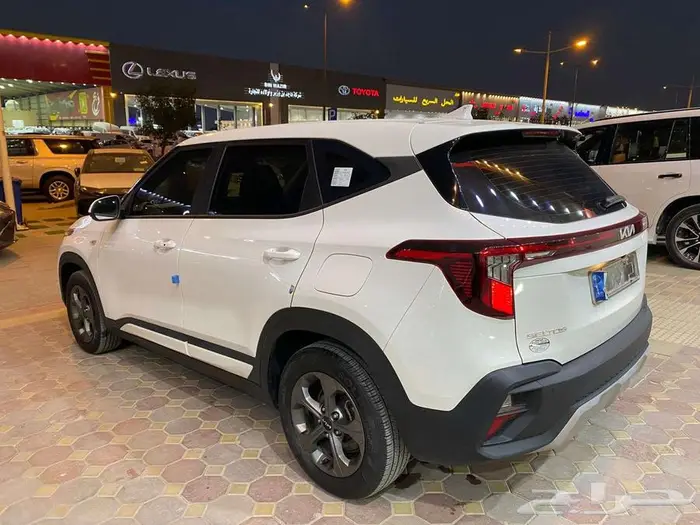 كيا سيلتوس مستورد موديل 2023 تشغيل بصمه دخول ذكي 4