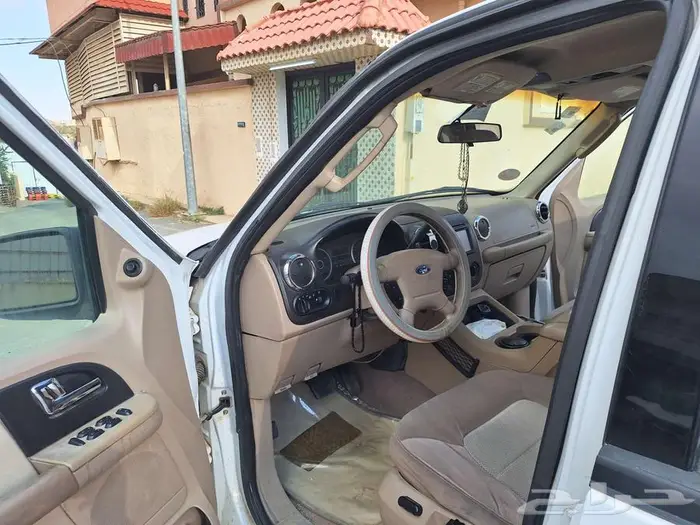 فورد اكسبديشن موديل 2006 1