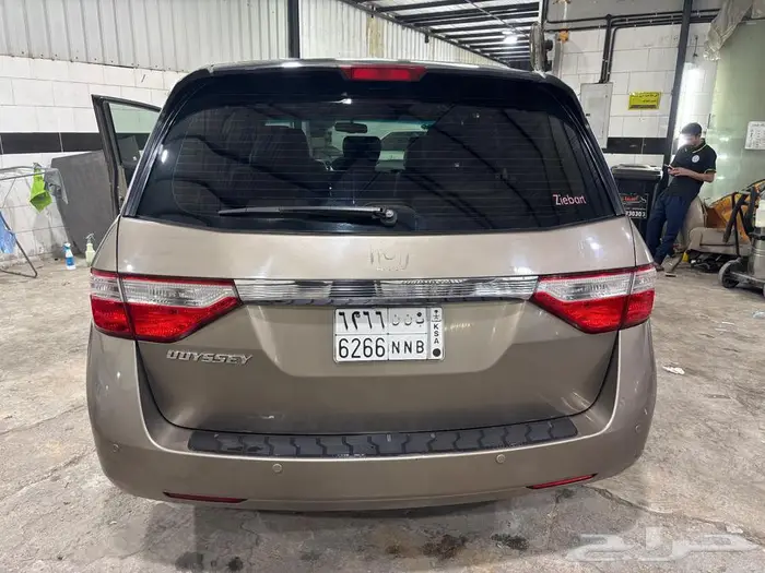 هوندا اويسي 2012 5