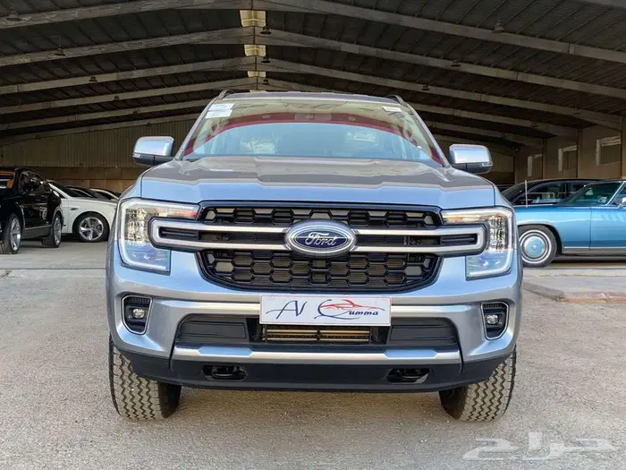 فورد ايفرست 2025 استاندر بنزين مع تظليل مجاني و سعر مميز 4