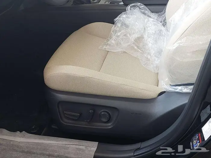 تويوتا كامري E بنزين-2025-كاش -واقساط جميع البنوك 6