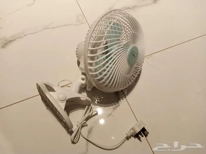 مروحة بمشبك كهرباء 220 سرعتين وكابل طاقة بطول 1.5 2
