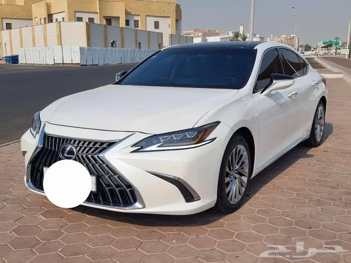 للبيع لكزس ES300H هايبرد 2022 قمة في النظافة 1