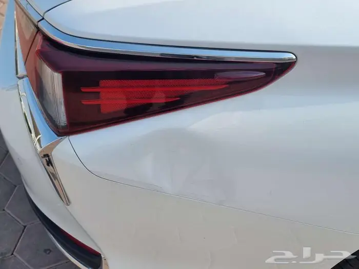 للبيع لكزس ES300H هايبرد 2022 قمة في النظافة 19