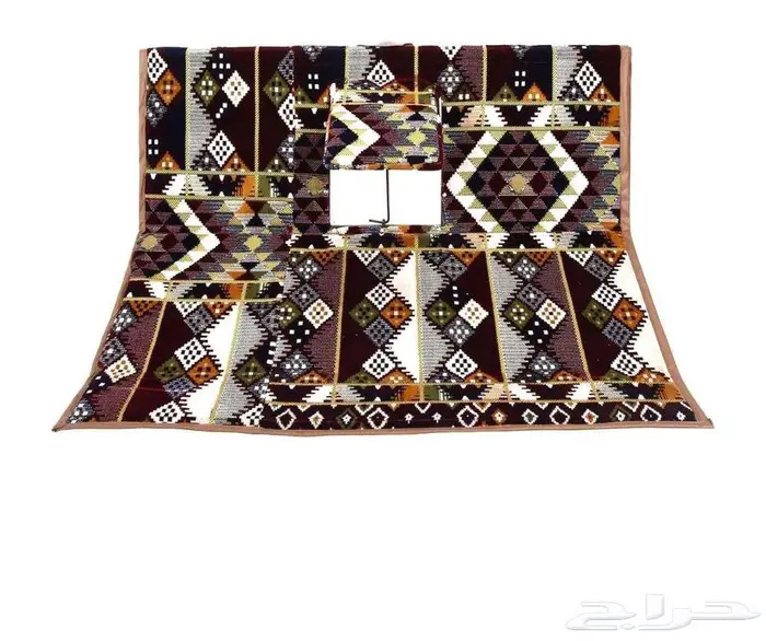 جلسات ومدات للرحلات والتخييم ماركة القناص العربي 24