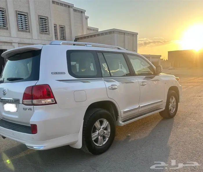 لاندكروزر 2009 VXR فل كامل وكاله 1