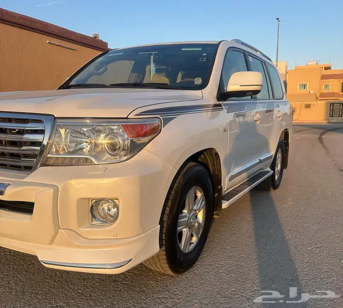 لاندكروزر 2009 VXR فل كامل وكاله 3