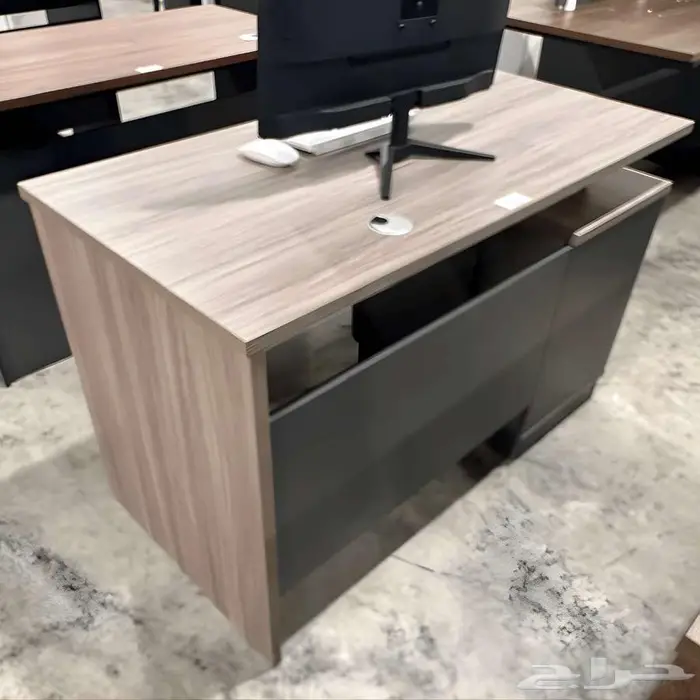 طاولات مكاتب مكتبية - للمنزل والمحلات - 120سم و 140سم 36