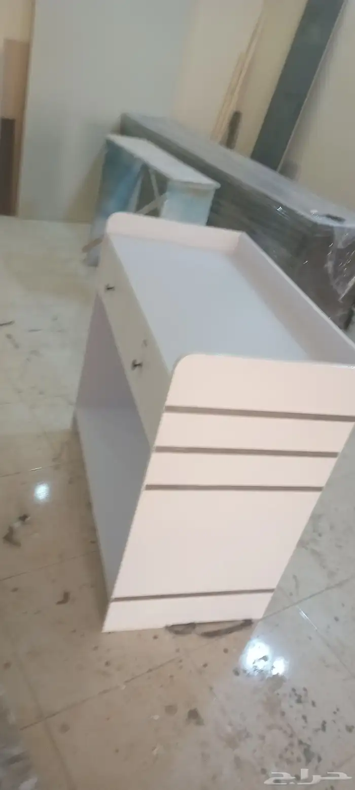 تفصيل اثاث وديكور حسب الطلب 0