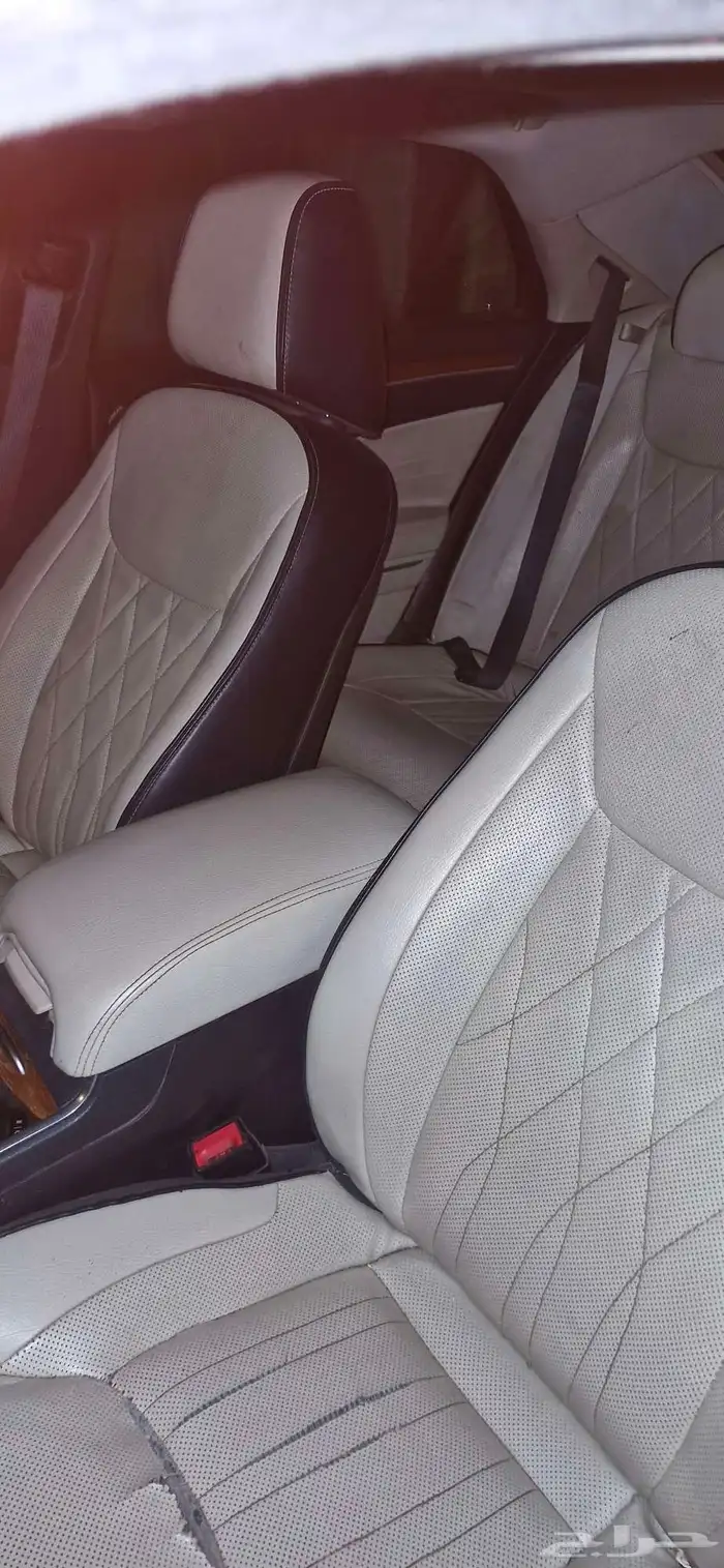 كرايسلر 2015 8 سلندر اكزكتف 1