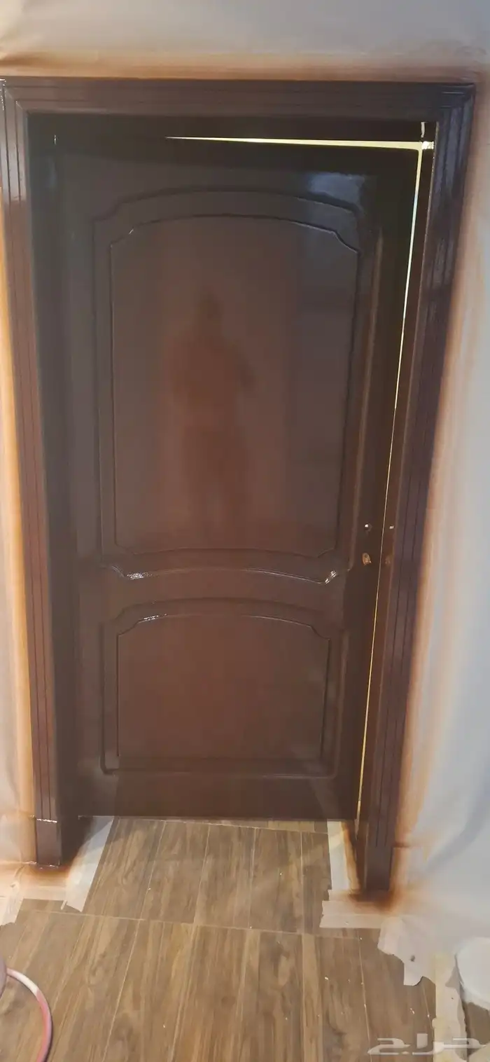 صباغ ابواب خشب وحديد وصبغ غرف دولاب صبغ الاطرش وصبغ جدران 2