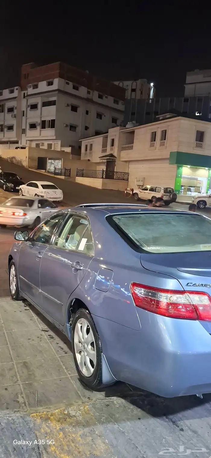 كامري 2009 للبيع دفعه مقدم والباقي اقساط 4