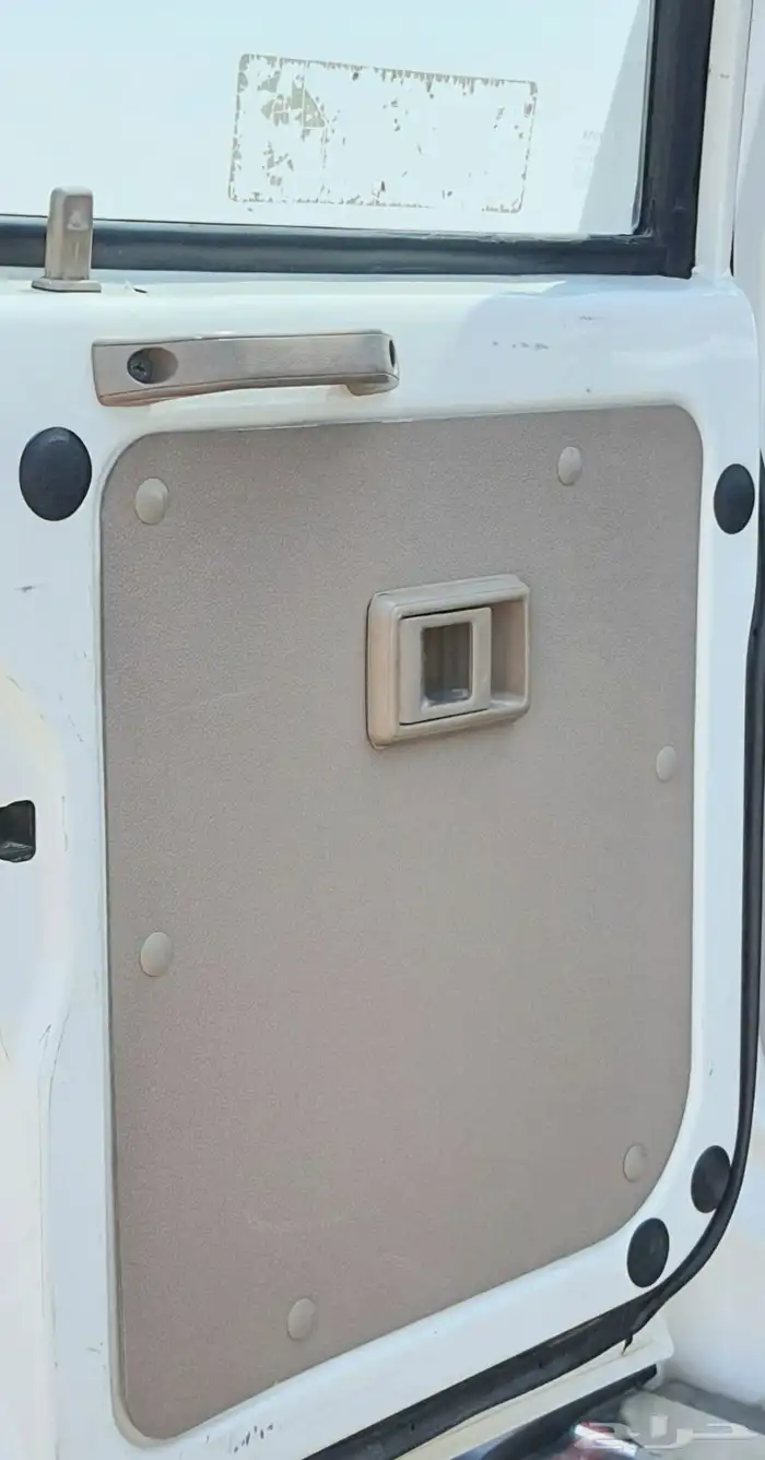 جيب ربع مخزن 2005 47