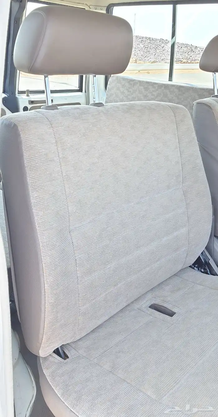 جيب ربع مخزن 2005 39