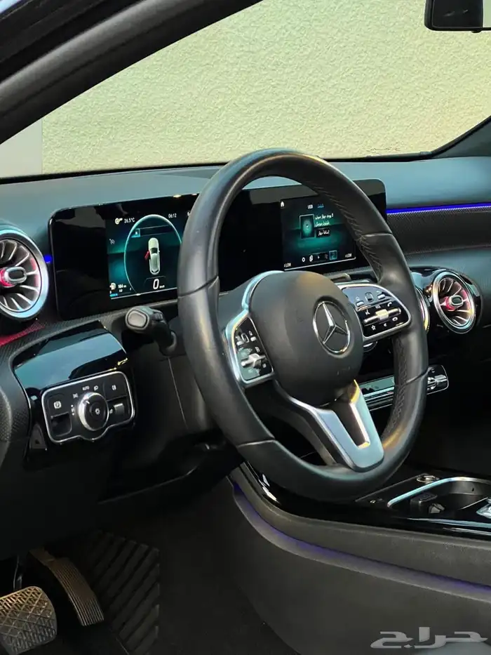 مرسيدس A200 12