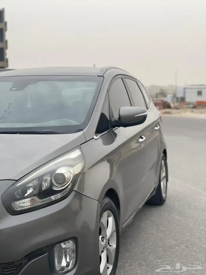 كيا كارينر 2016 1600 Cc 21