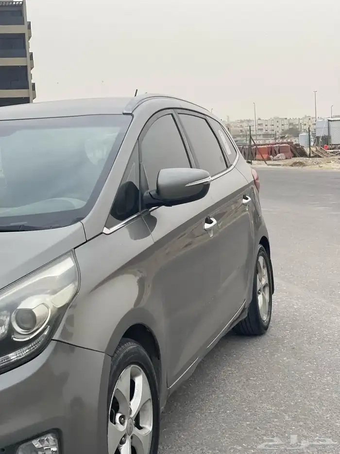 كيا كارينر 2016 1600 Cc 15