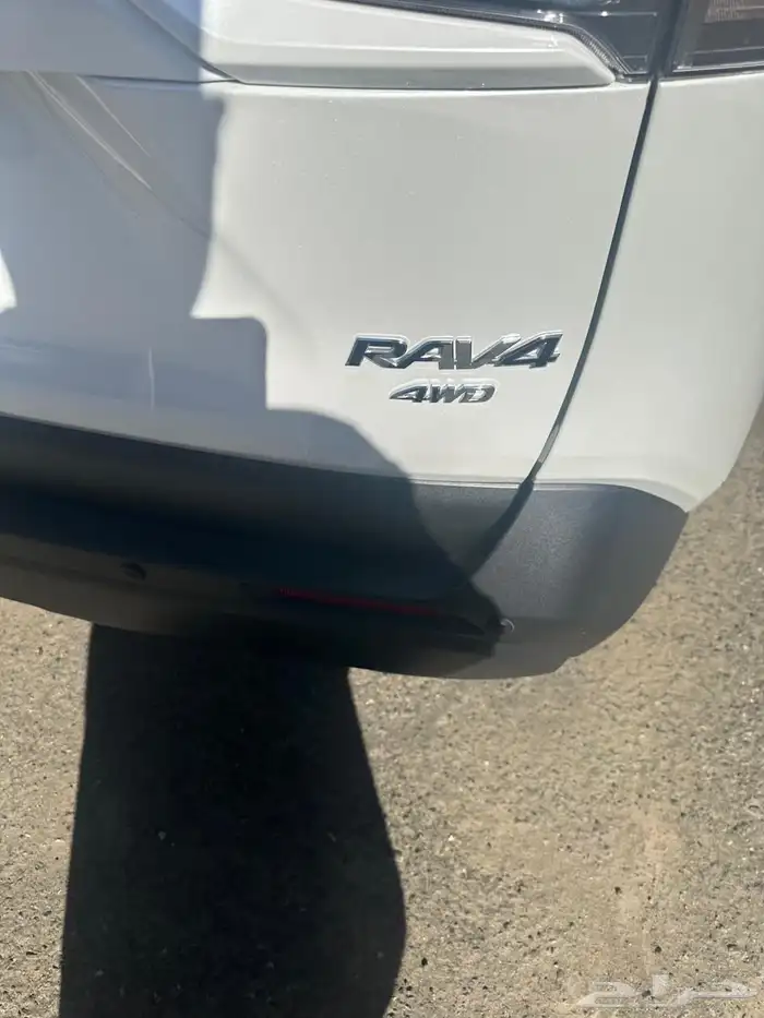 راف فور 2023 دبل مكينه 2000 وموفر بنزين شبه جديد مشمي 29000 9