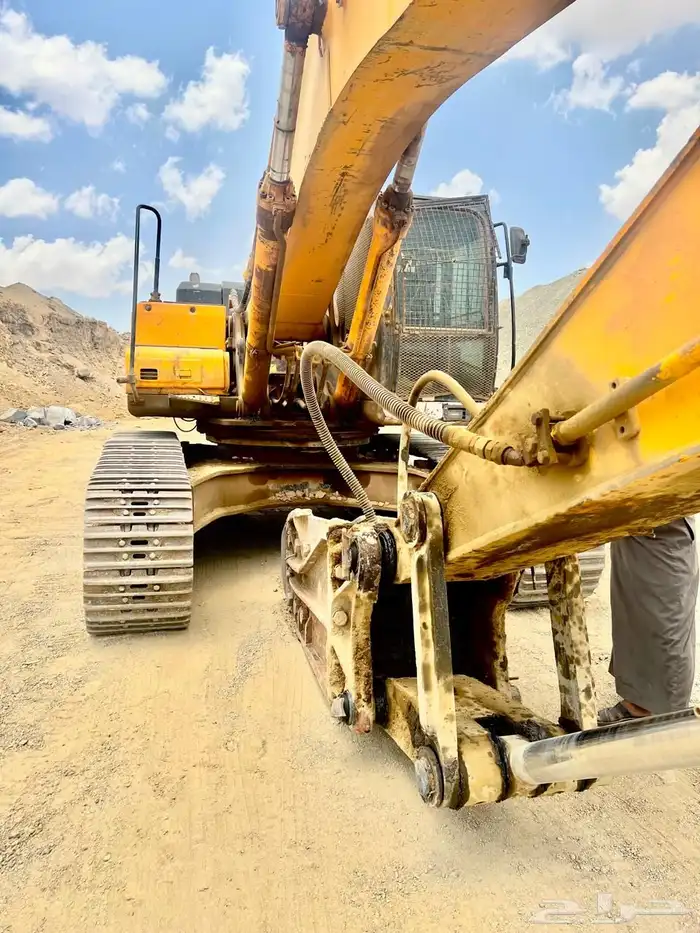 بوكلين حفار هونداي 450 موديل   2011-2012 1