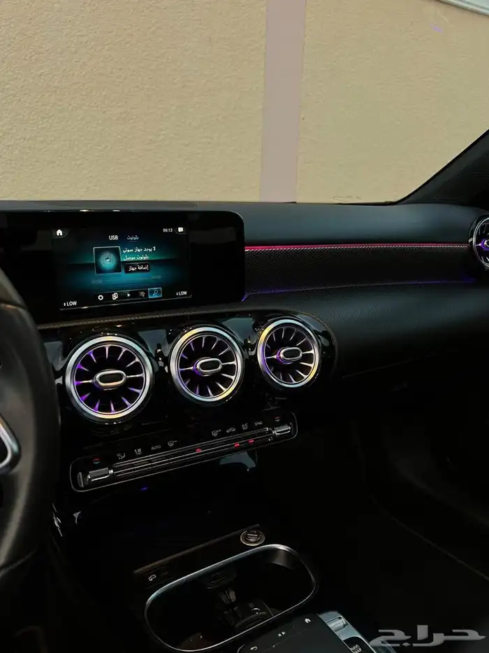 مرسيدس A200 10