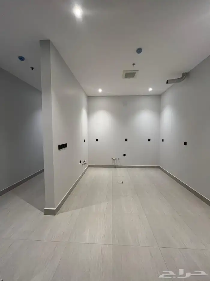 شقق سكنية راقية للبيع في حي الحمراء   الرياض 8